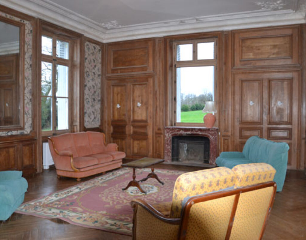 Chateau De La Barillere Location Gite En Mayenne 53 Alentours 9